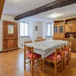 Holiday home 4 Bedroom Stunning In Tribogna