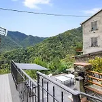 Holiday home 4 Bedroom Stunning In Tribogna *