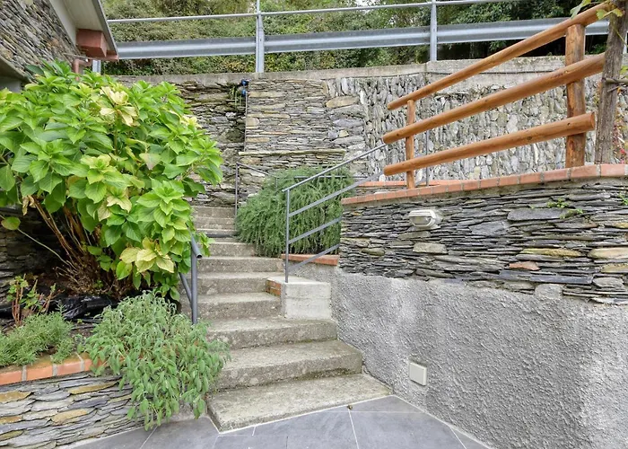 Dom wakacyjny 4 Bedroom Stunning In Tribogna *