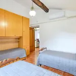 4 Bedroom Stunning In Tribogna