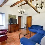 4 Bedroom Stunning In Tribogna Casa de Férias *