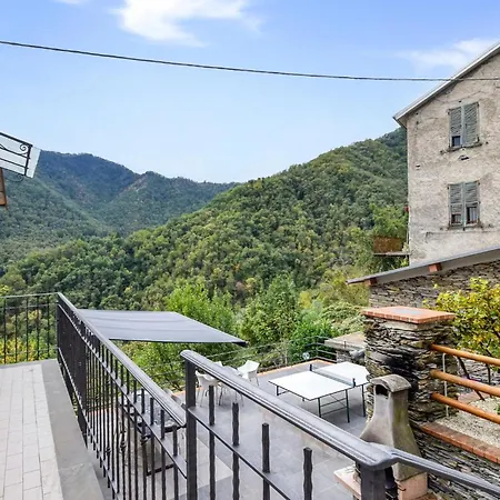Ferienhaus 4 Bedroom Stunning In Tribogna *