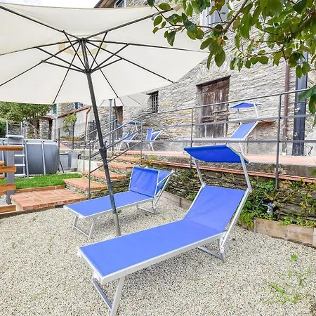 4 Bedroom Stunning In Tribogna Holiday home